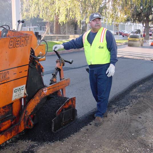 asphalt-repair-asphalt-paving